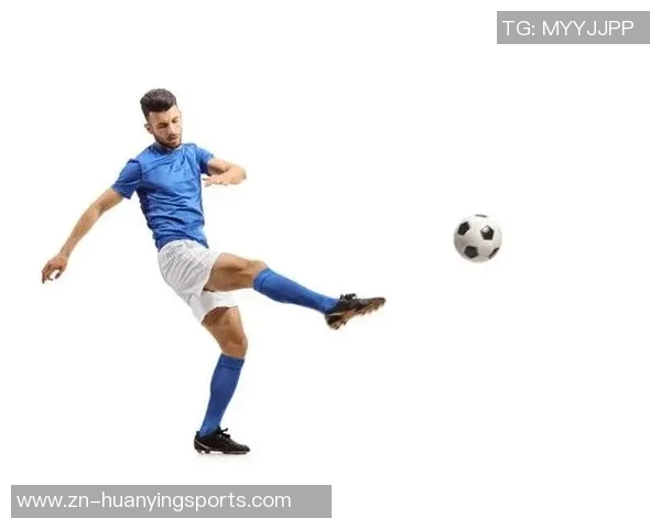 掌握踢足球姿势的技巧与要领助你成为球场上的明星球员 掌握踢足球姿势的技巧与要领助你成为球场上的明星球员